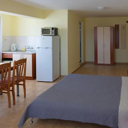 Zlatna Ribka Hotel Chernomorets