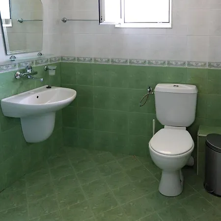 Zlatna Ribka Hotell