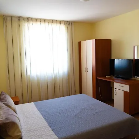 Zlatna Ribka Hotel Chernomorets