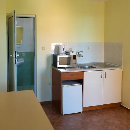 Zlatna Ribka Hotel *