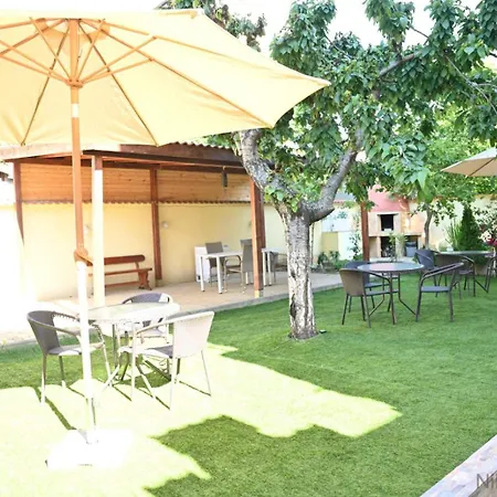 Zlatna Ribka Hotel *