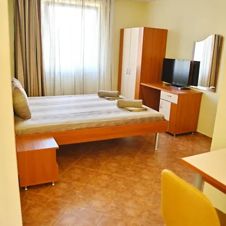Zlatna Ribka Hotell *