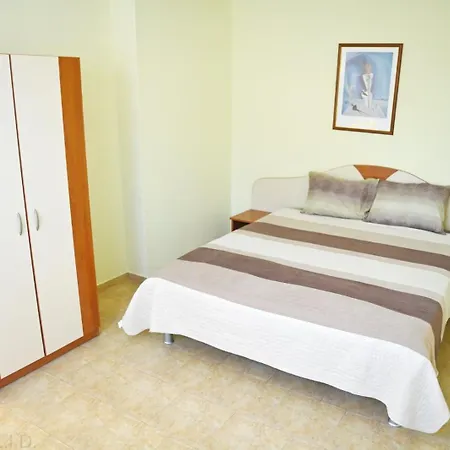 Hotell Zlatna Ribka *