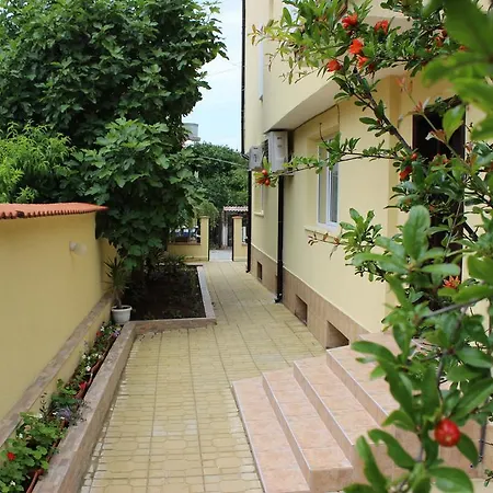 Zlatna Ribka Hotel