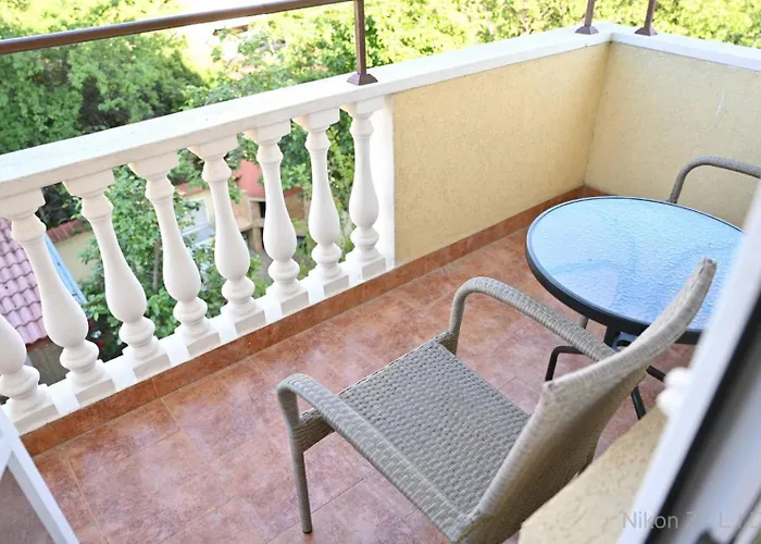 Zlatna Ribka Szálloda