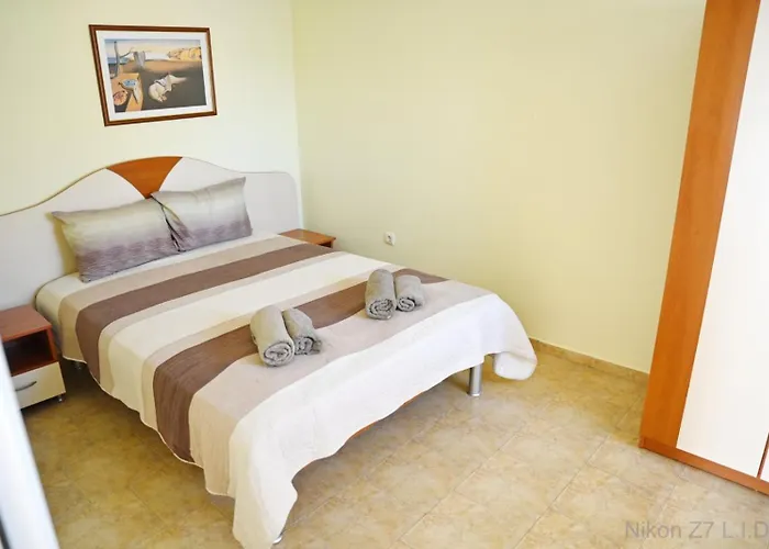 Zlatna Ribka * Csernomorec